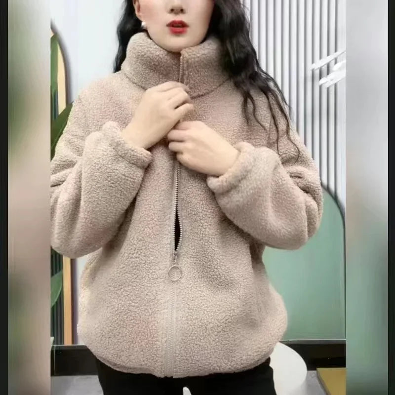 Women’s Plus Size Lamb Fur Lined Winter Jacket