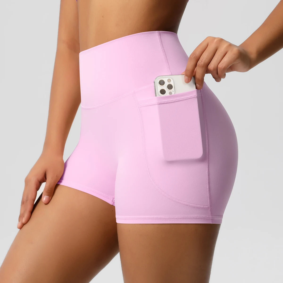 Rooftrellen High-Waist Pocketed Sports Shorts for Women – Quick-Dry Fitness Leggings