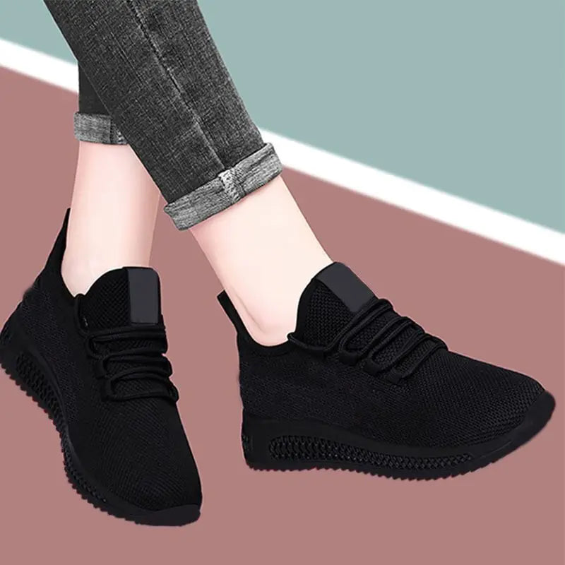 Women's Breathable Non-slip Platform Fashion New Casual Shoes Korean Running Shoes Black Sneakers Shoes for Women 2026 Autumn
