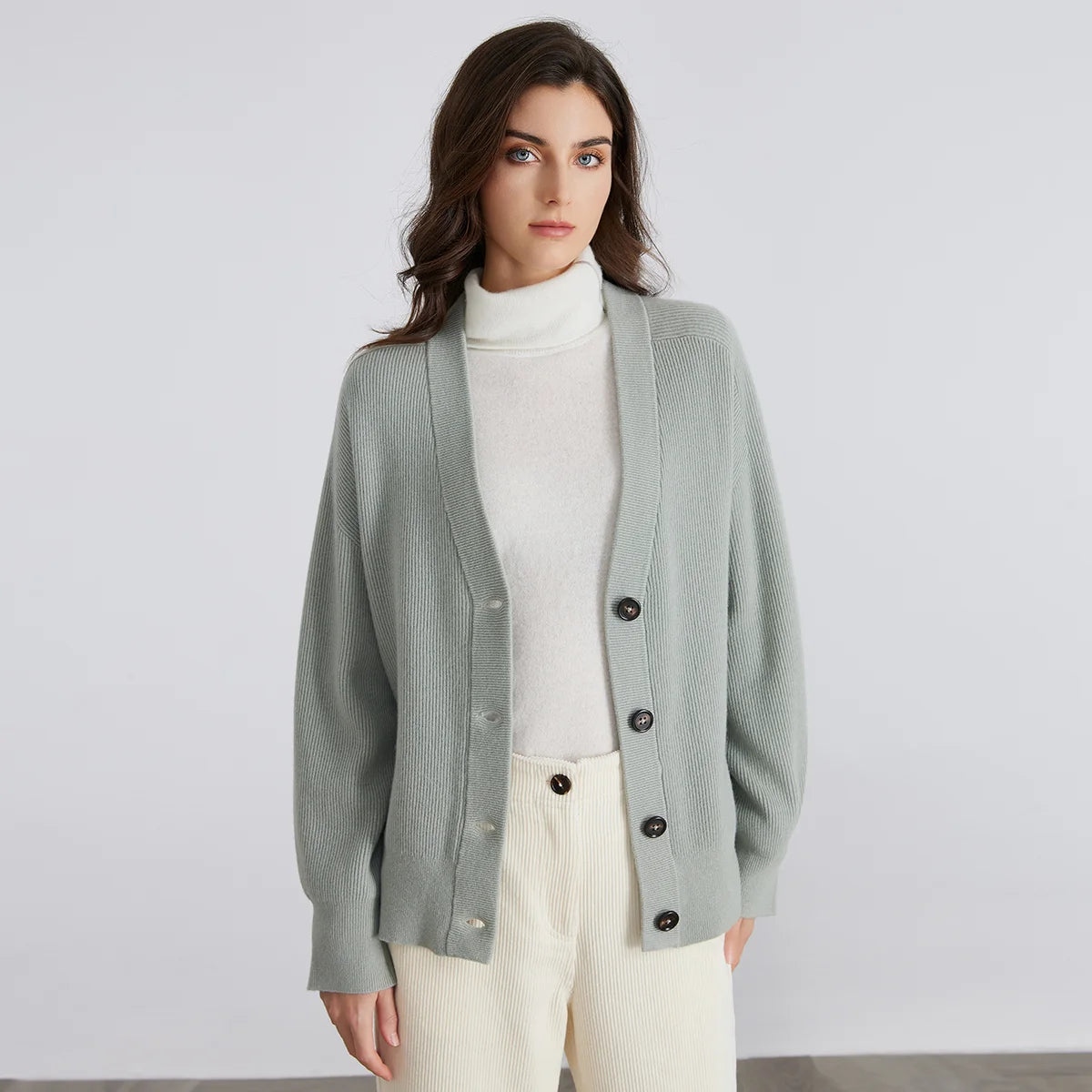 Serathinan Women’s Cashmere Wool V-Neck Cardigan – Autumn/Winter